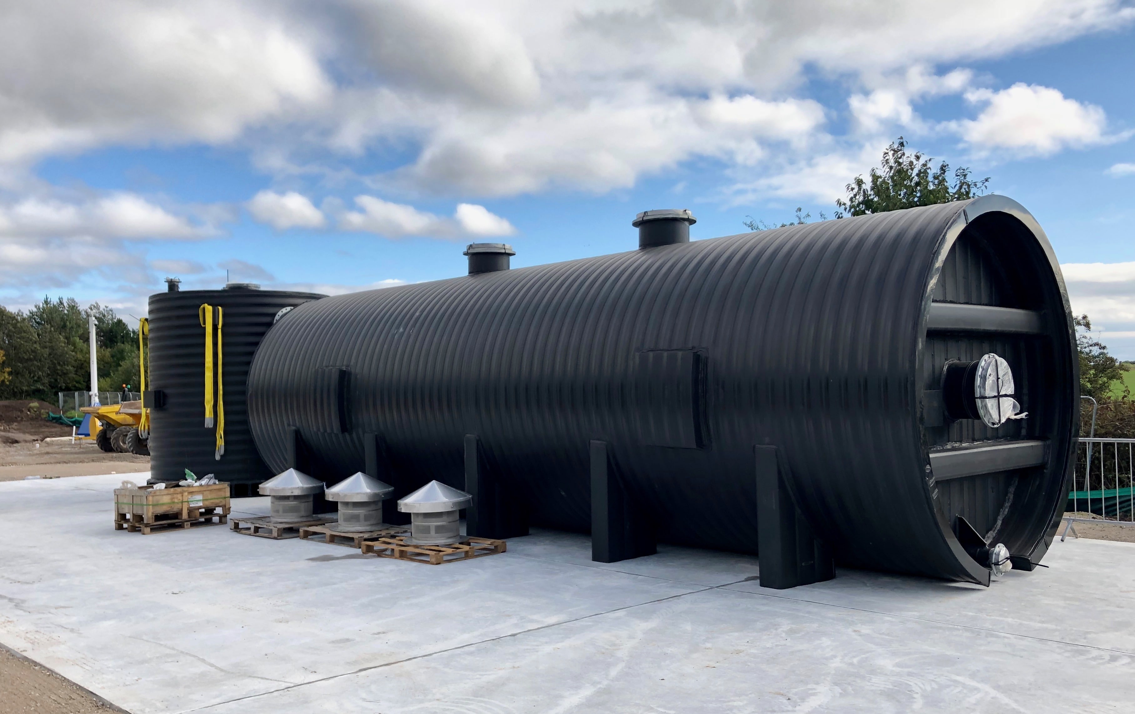  A Weholite potable (drinking) water storage tank with pump station 